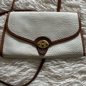Vintage Dooney & Bourke USA White Tan Clutch Crossbody Purse Leather Strap